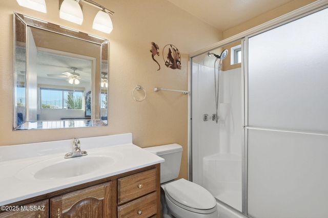 1985 S San Vincent Drive, Green Valley, AZ 85614