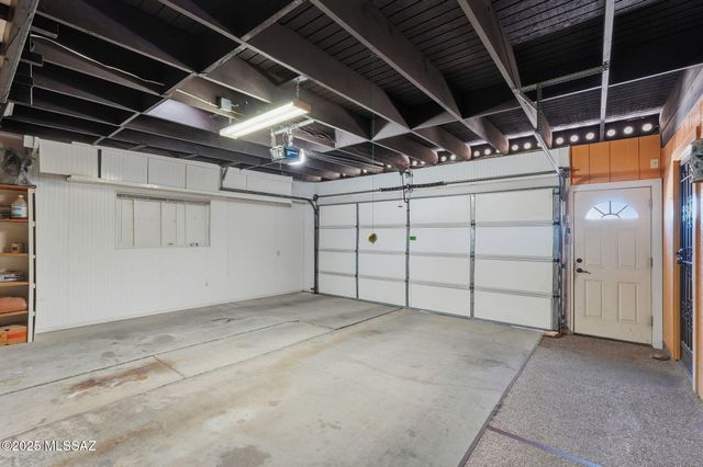 1985 S San Vincent Drive, Green Valley, AZ 85614