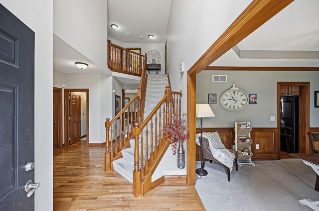 2643 Sandhurst Drive, Lewis Center, OH 43035