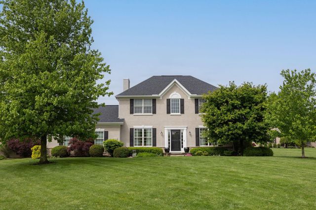 2643 Sandhurst Drive, Lewis Center, OH 43035