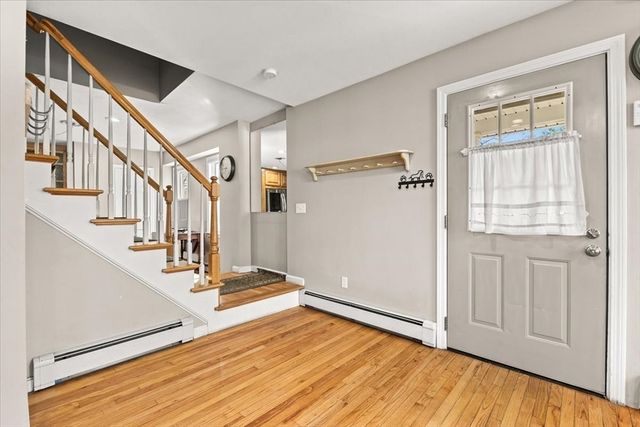 53 Woodlawn St, Taunton, MA 02718