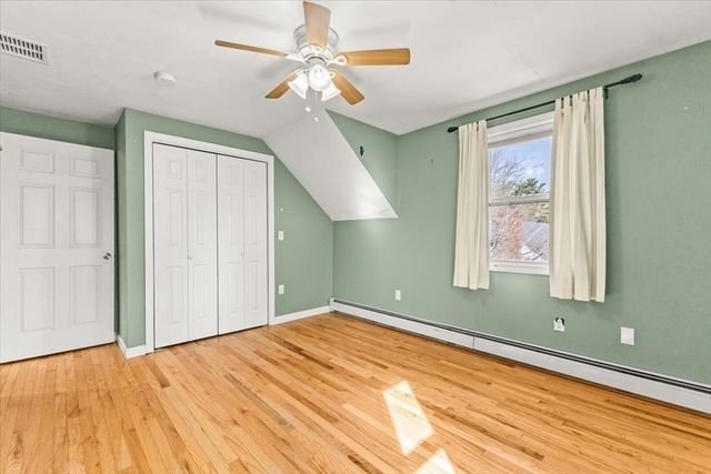 53 Woodlawn St, Taunton, MA 02718