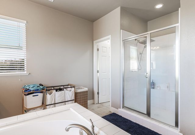 3299 Poe, Clovis, CA 93619