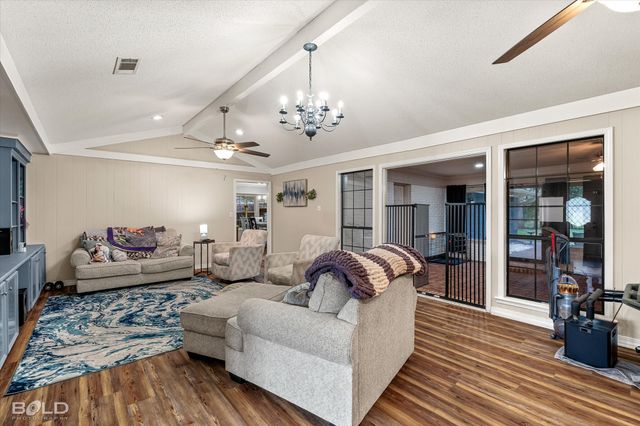 5418 Coach Road, Bossier City, LA 71111