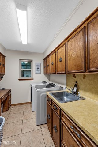 5418 Coach Road, Bossier City, LA 71111