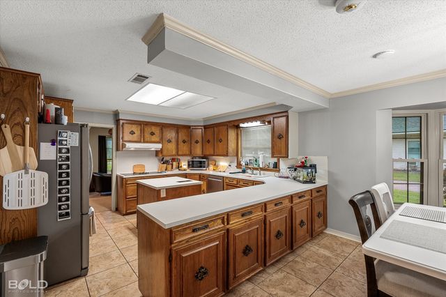 5418 Coach Road, Bossier City, LA 71111