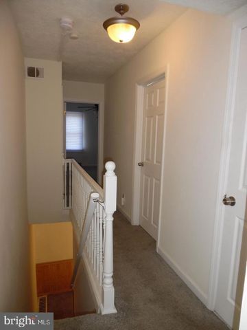 810 POWELL ST, Gloucester City, NJ 08030