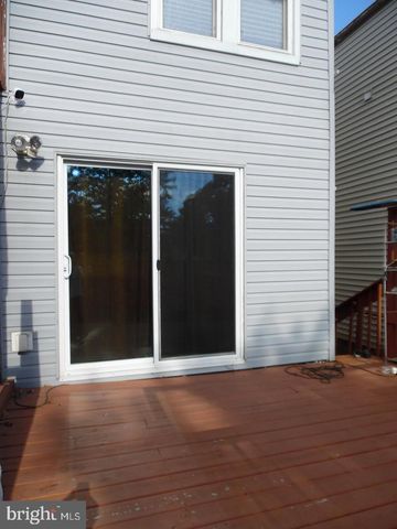 810 POWELL ST, Gloucester City, NJ 08030