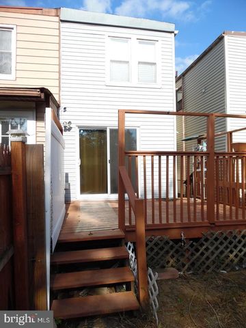 810 POWELL ST, Gloucester City, NJ 08030