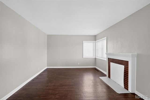 6625 Thurston Avenue, Berkeley, MO 63134