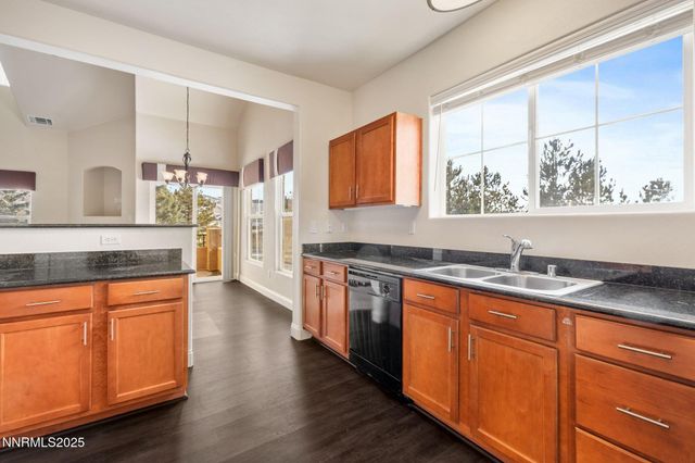 1325 S Meadows Parkway 224, Reno, NV 89521