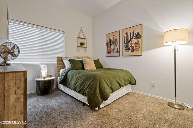 6662 N Calle De Calipso, Tucson, AZ 85718