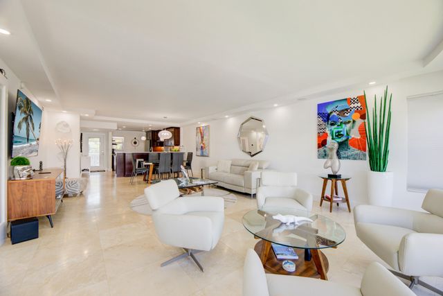 3121 NE 51st Street 305e, Fort Lauderdale, FL 33308