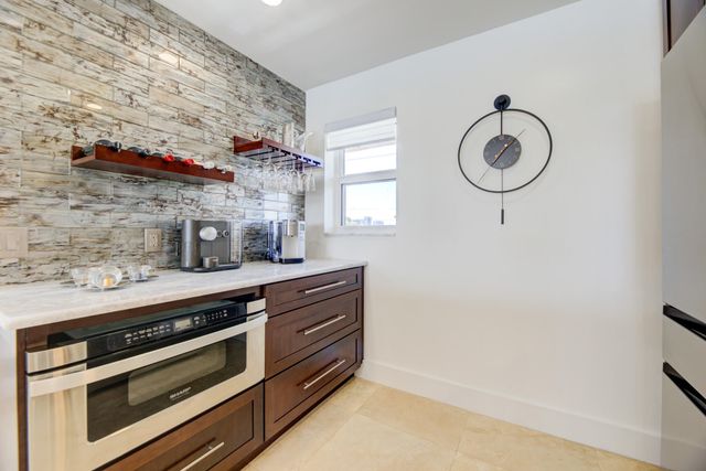 3121 NE 51st Street 305e, Fort Lauderdale, FL 33308