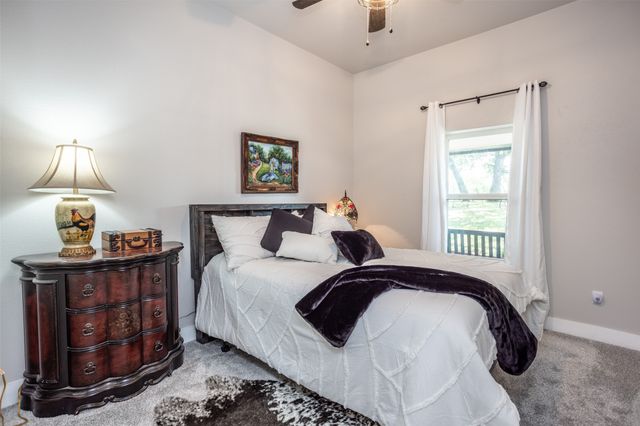 123 County Road 123, Gainesville, TX 76240