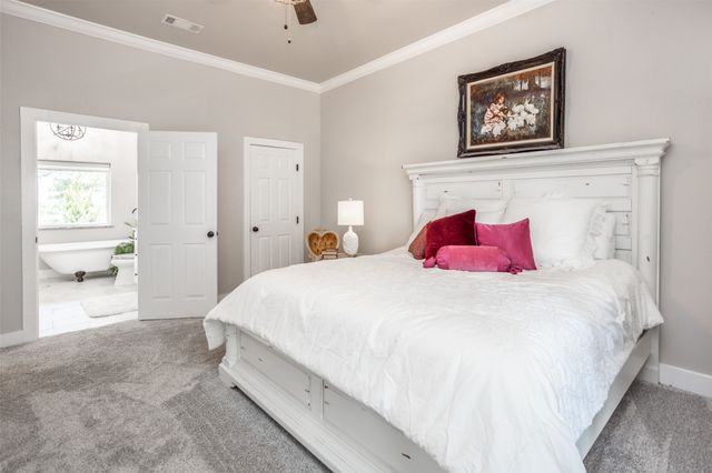 123 County Road 123, Gainesville, TX 76240