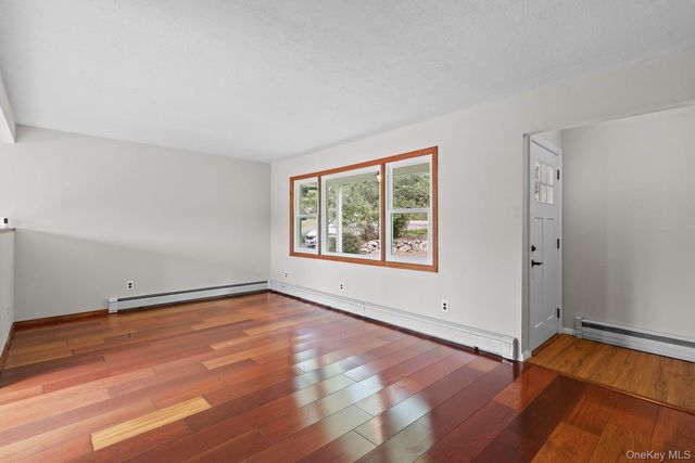 233 Hill Street, Mahopac, NY 10541