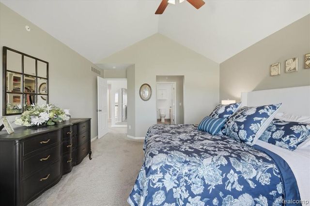 150 Burniah Lane, Lake Orion, MI 48362
