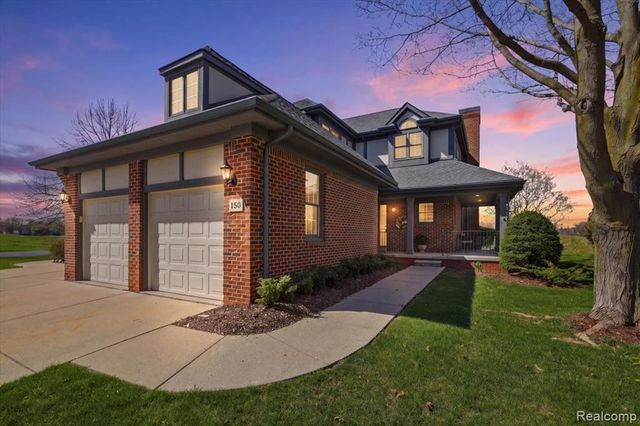 150 Burniah Lane, Lake Orion, MI 48362