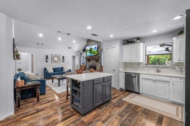 1133 Timber Creek Drive, Weatherford, TX 76086