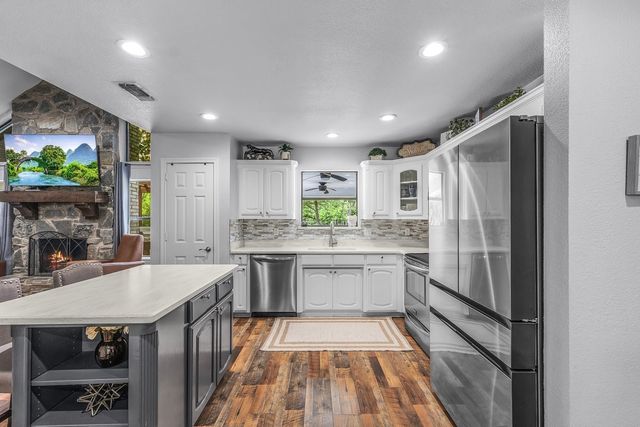 1133 Timber Creek Drive, Weatherford, TX 76086