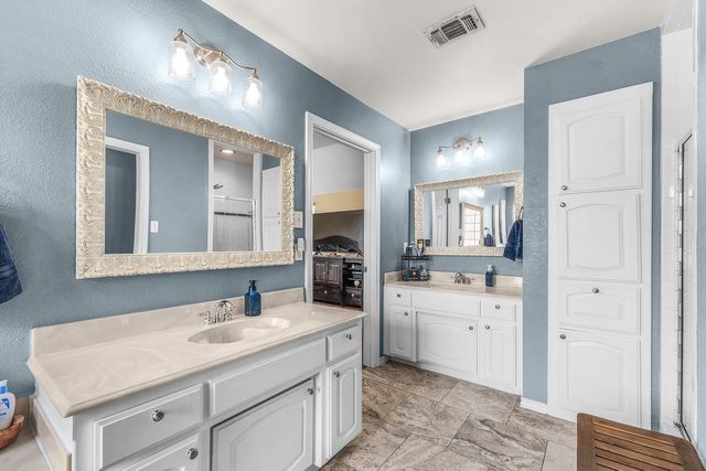 1133 Timber Creek Drive, Weatherford, TX 76086