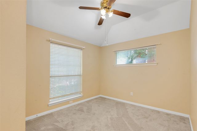 1404 Ranch Hill Drive, Irving, TX 75063