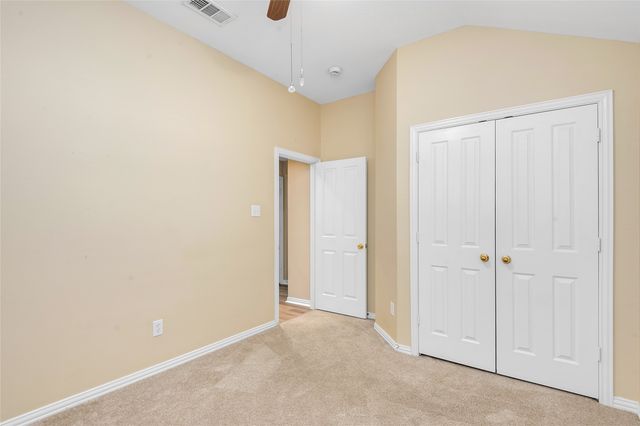 1404 Ranch Hill Drive, Irving, TX 75063