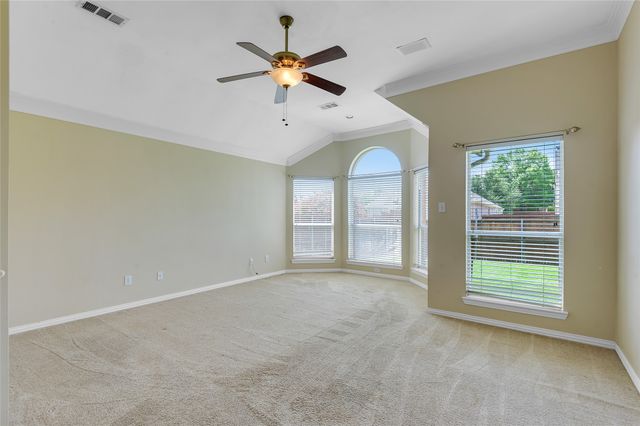 1404 Ranch Hill Drive, Irving, TX 75063