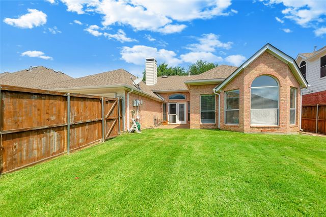 1404 Ranch Hill Drive, Irving, TX 75063