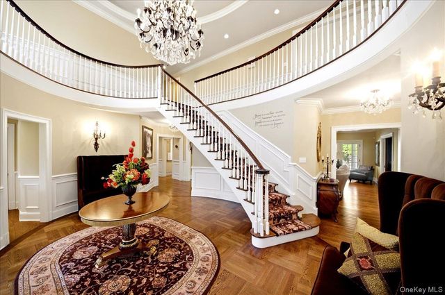 7 Ridgeview Circle, Armonk, NY 10504