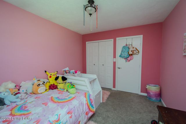 10203 Westwego Pl, Jeffersontown, KY 40299