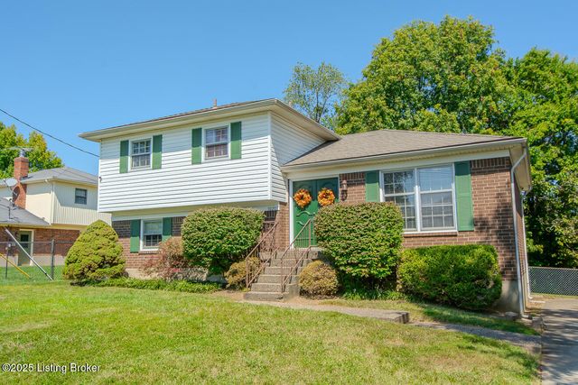 10203 Westwego Pl, Jeffersontown, KY 40299