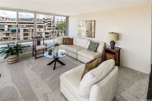 255 Huali Street 406, Honolulu, HI 96813