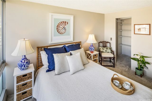 255 Huali Street 406, Honolulu, HI 96813