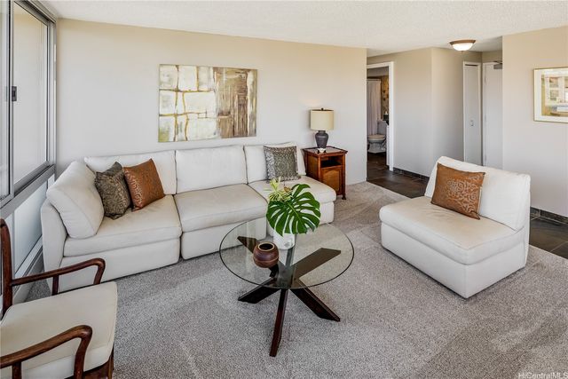 255 Huali Street 406, Honolulu, HI 96813