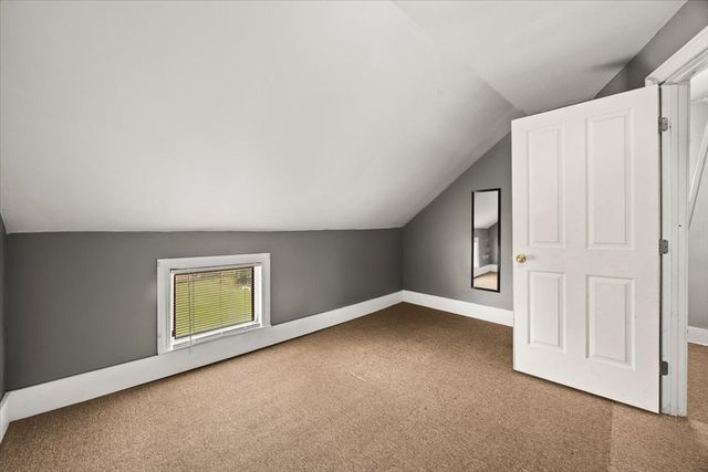 72 Tower St, Fall River, MA 02724