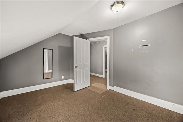 72 Tower St, Fall River, MA 02724