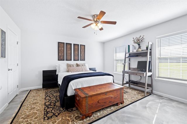 4245 HENRY J AVENUE, St Cloud, FL 34769