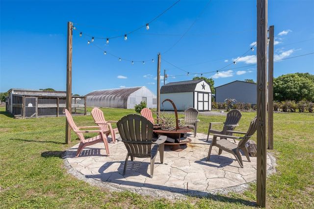 4245 HENRY J AVENUE, St Cloud, FL 34769