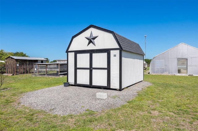 4245 HENRY J AVENUE, St Cloud, FL 34769