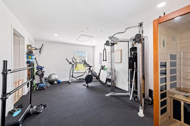 4245 HENRY J AVENUE, St Cloud, FL 34769