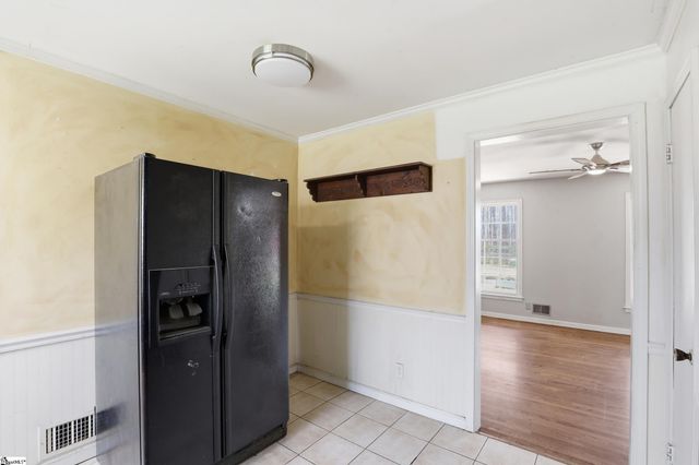 228 Washington Road, Cowpens, SC 29330