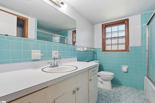 228 Washington Road, Cowpens, SC 29330