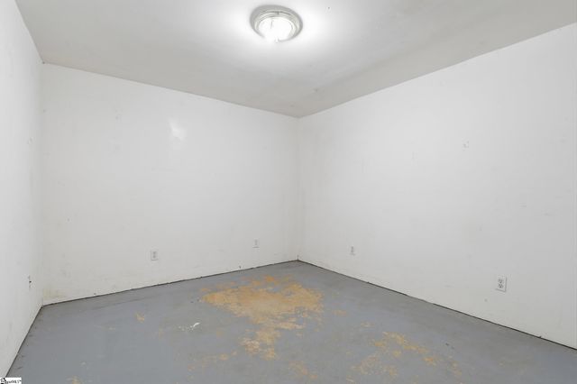 228 Washington Road, Cowpens, SC 29330