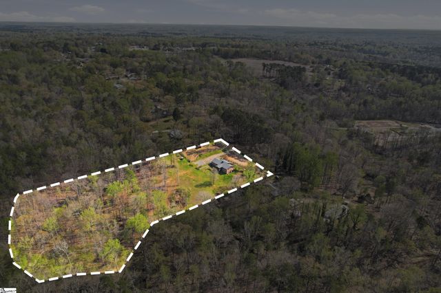 228 Washington Road, Cowpens, SC 29330