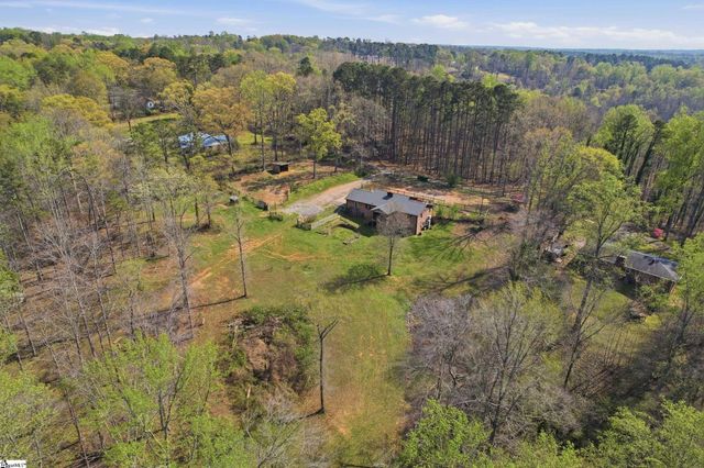 228 Washington Road, Cowpens, SC 29330