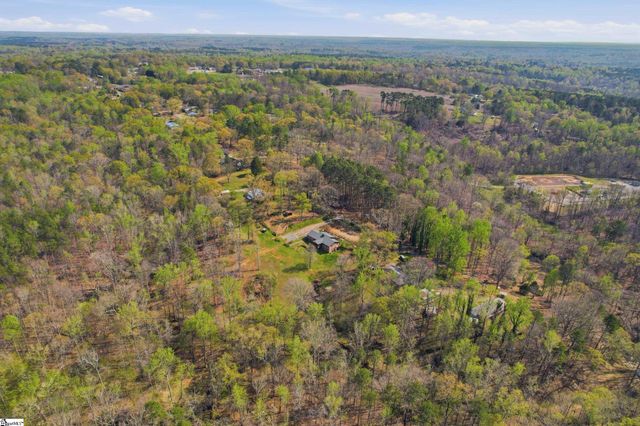 228 Washington Road, Cowpens, SC 29330