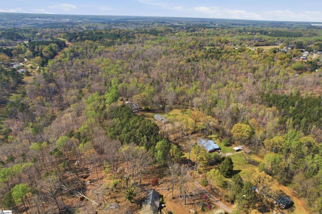 228 Washington Road, Cowpens, SC 29330