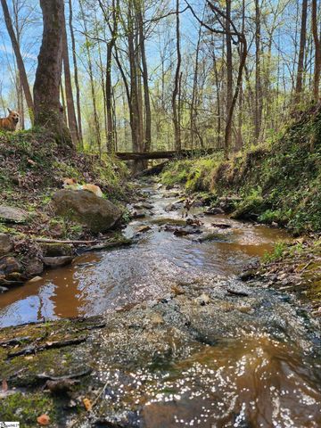 228 Washington Road, Cowpens, SC 29330